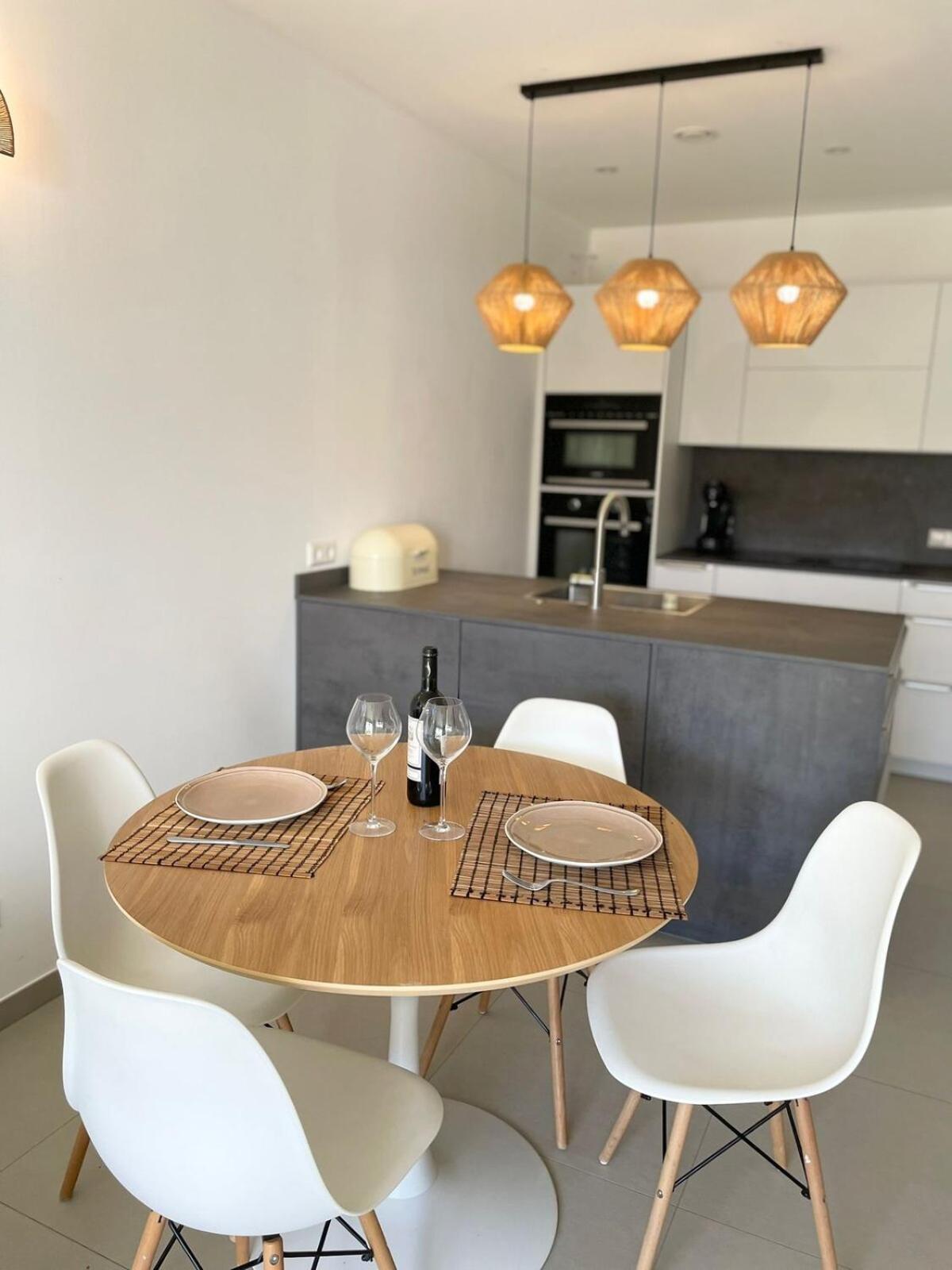 Chic 1 Bedroom Flat With Terrace&parking-5